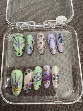 Handmade Lavender & Mint nails